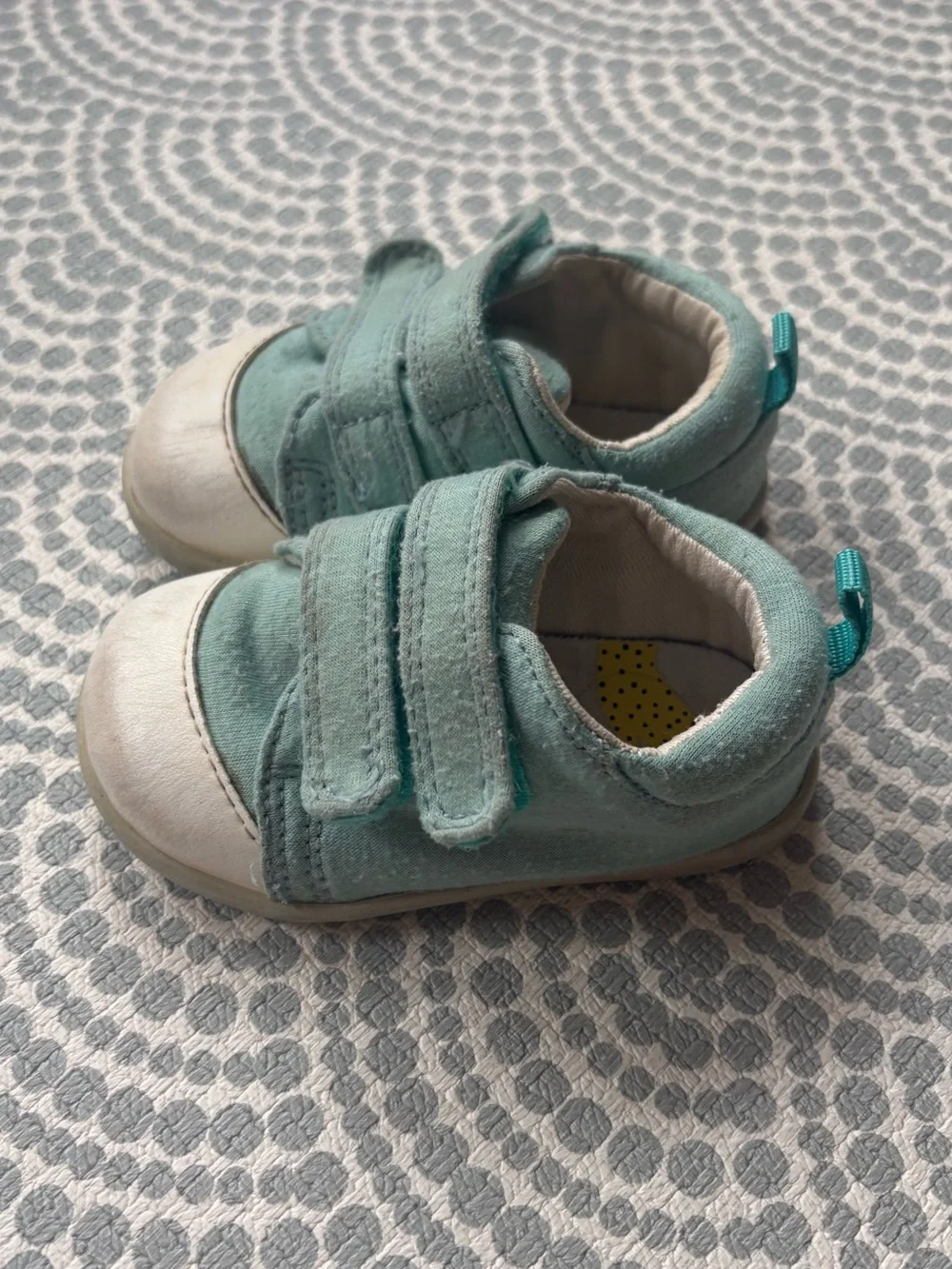 Ten Little First Walkers (Old size 5.5, new size 5)